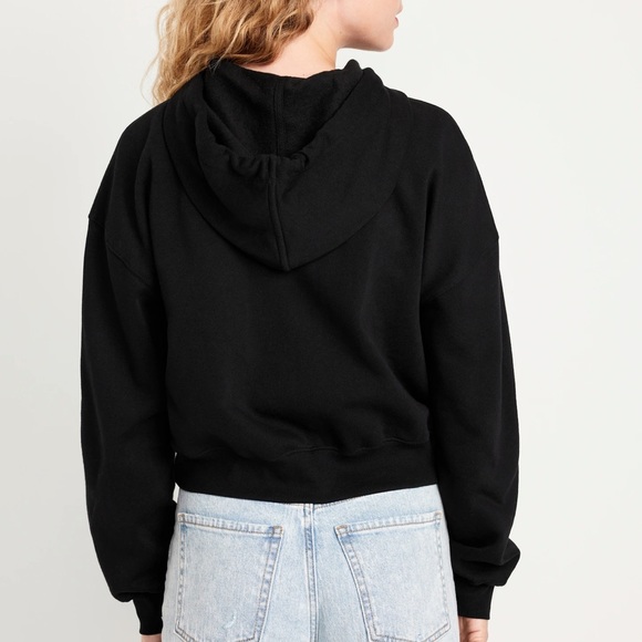 NWT OLD NAVY Cropped Fleece Zip Hoodie

Color: Black Jack - Picture 3 of 6